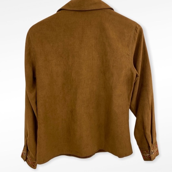 Erika Brown Soft Button down with Embroidered details size Large - Picture 7 of 8